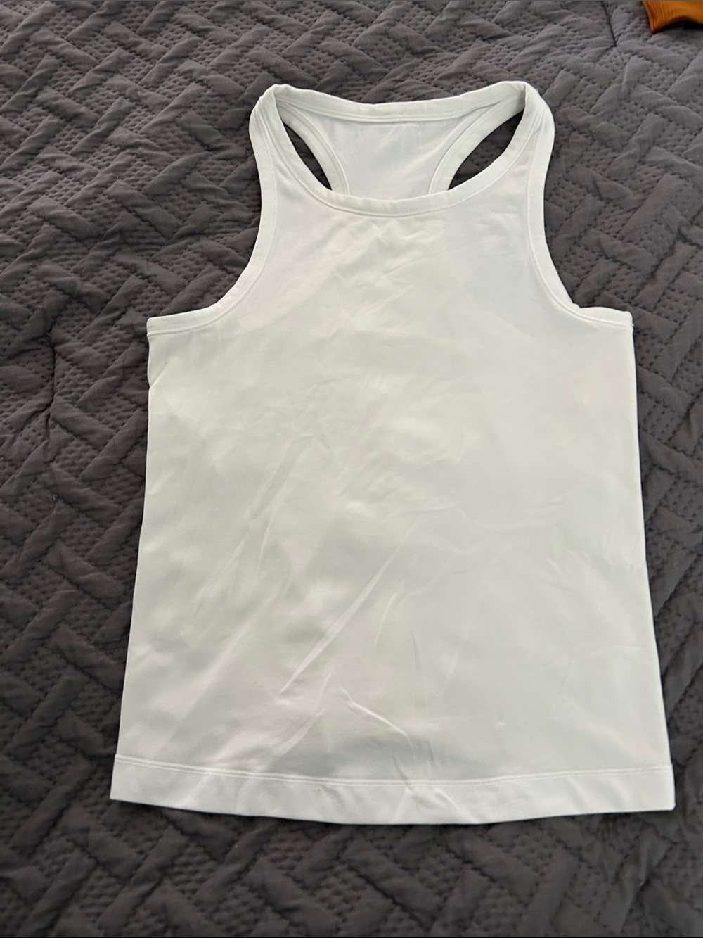 lululemon athletica White Racerback Tank - Women's medium 6/8